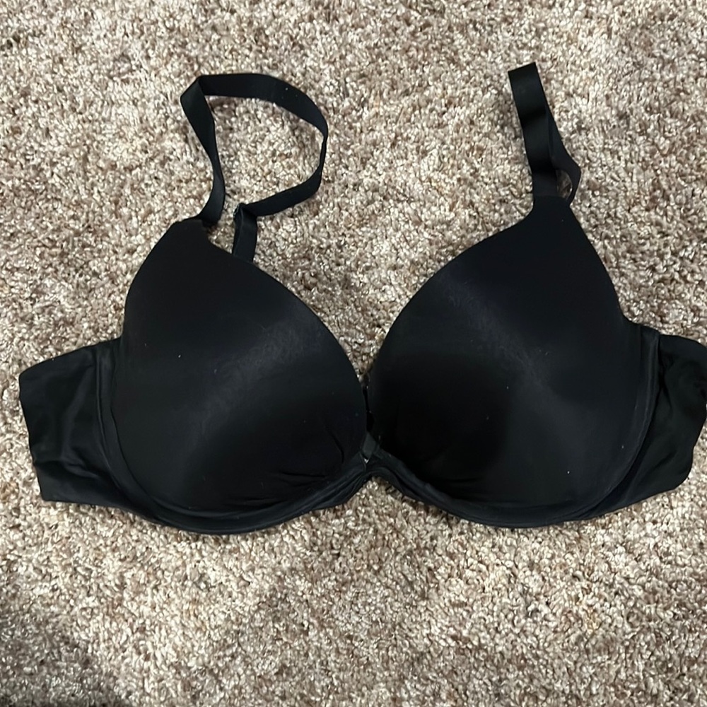 Victorias Secret Fabulous Push Up Bra